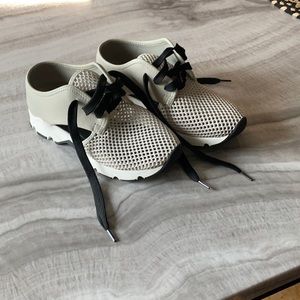 All Black Footwear Mesh Shoes